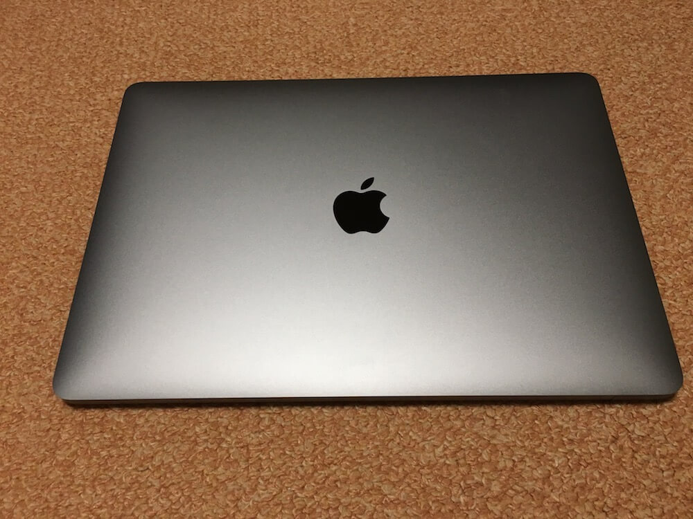 MacBook Pro (13インチ, M1) スペースグレイ