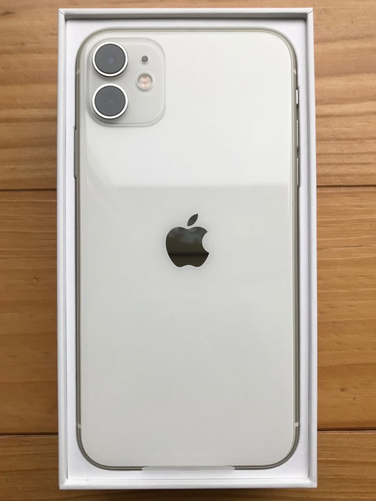 iPhone11 72ギガ スマートフォン本体