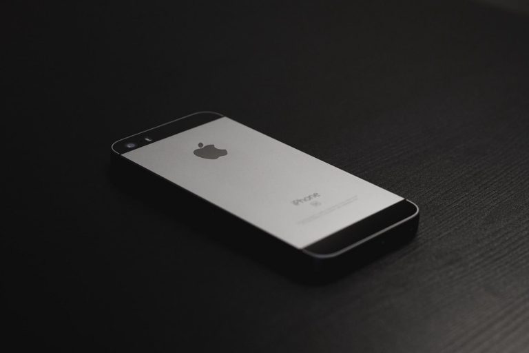 iPhone SE2 64GB ソフトバンク 手数料安い - www.woodpreneurlife.com