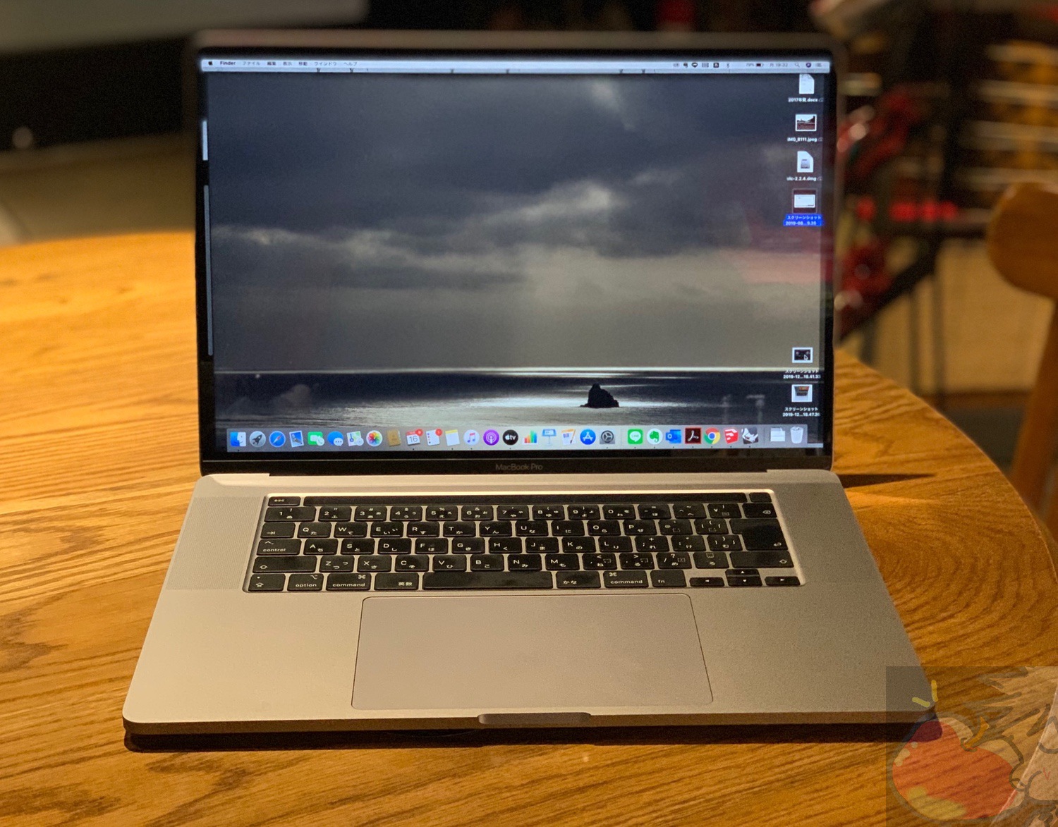 16インチMacBook Proのレビューを4名分集めてわかった35のこと | Apple信者1億人創出計画