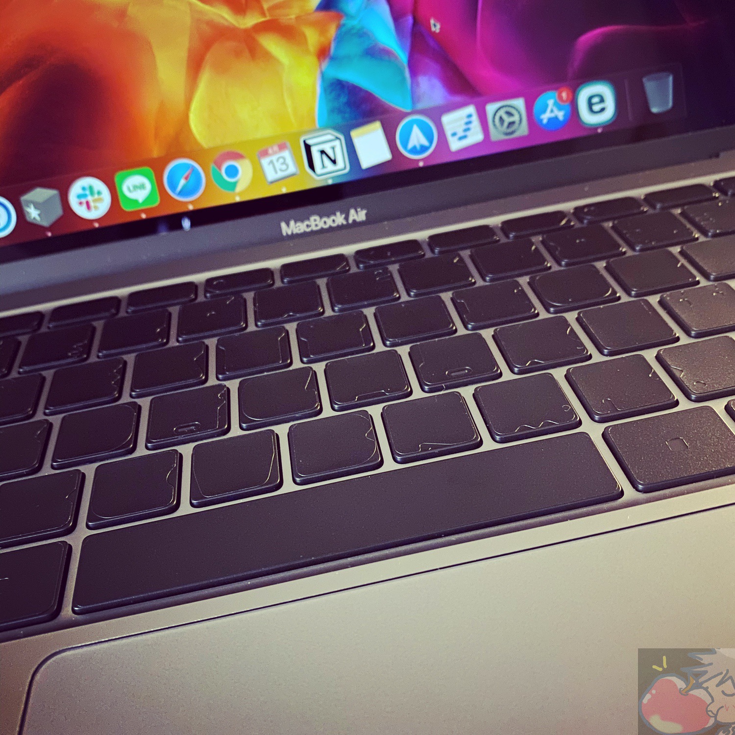 綺麗！ MacBook Air i5 16GB Adobe Final cut